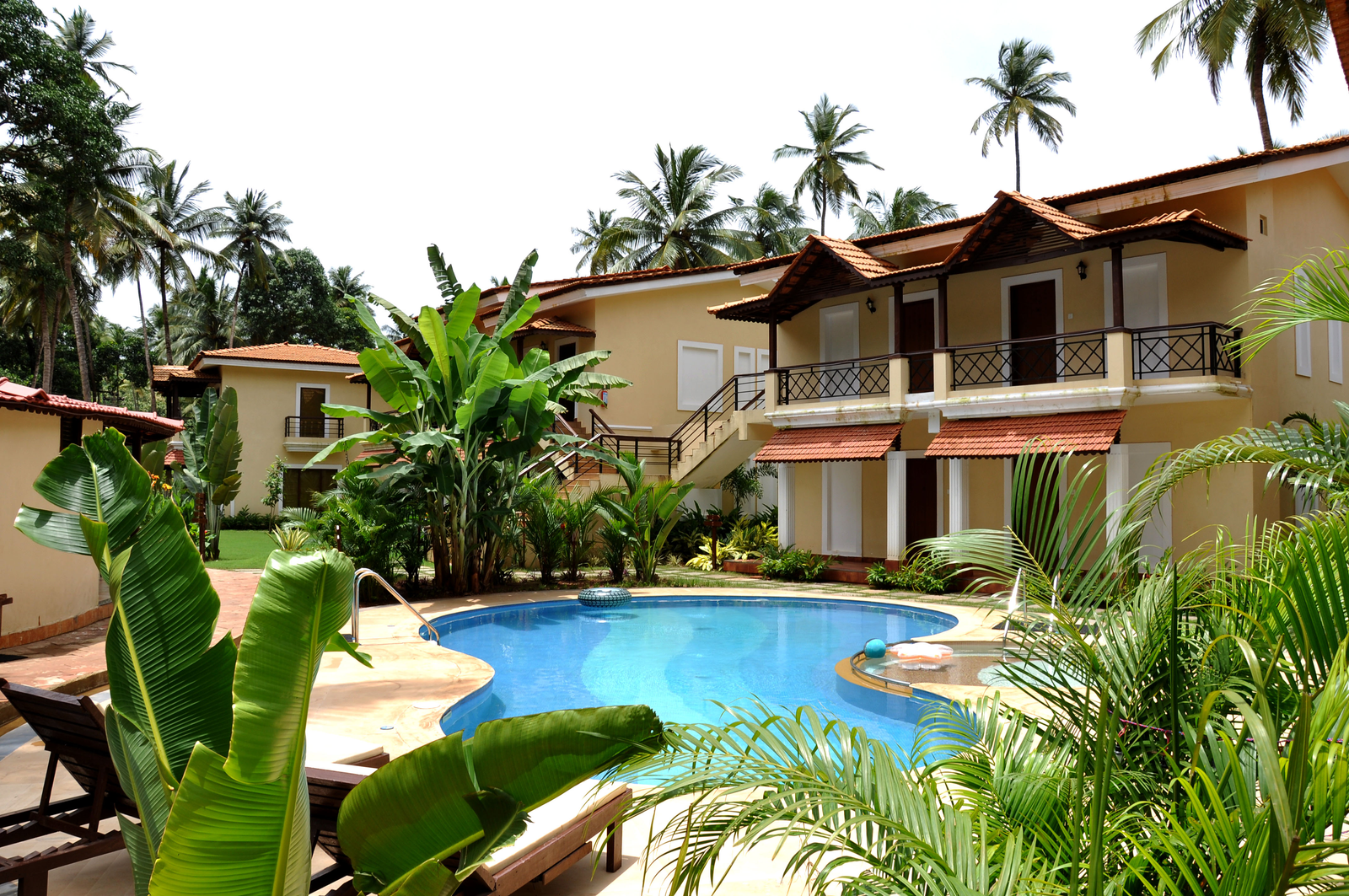 Resort with Pool
